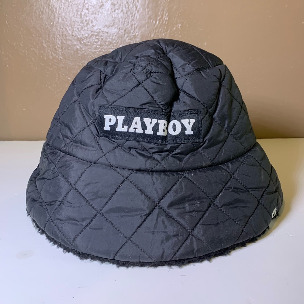 PLAYBOY Quilted Black bucket Hat